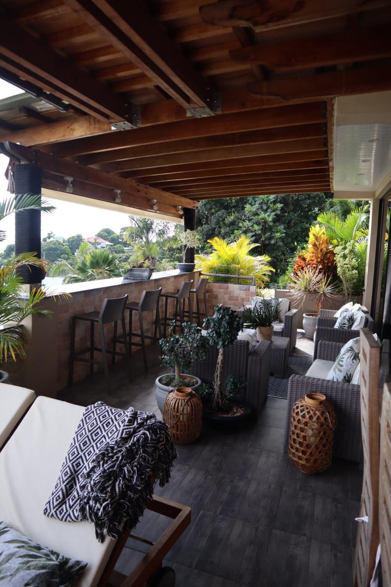 180 Degrees Self-Catering Hotel Victoria Exterior photo